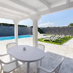 Casa Mercedes